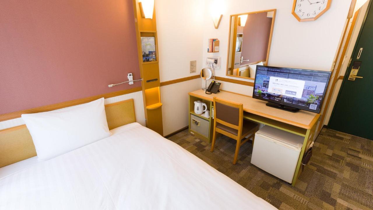 Toyoko Inn Sendai Nishi-Guchi Hirose-Dori Eksteriør bilde