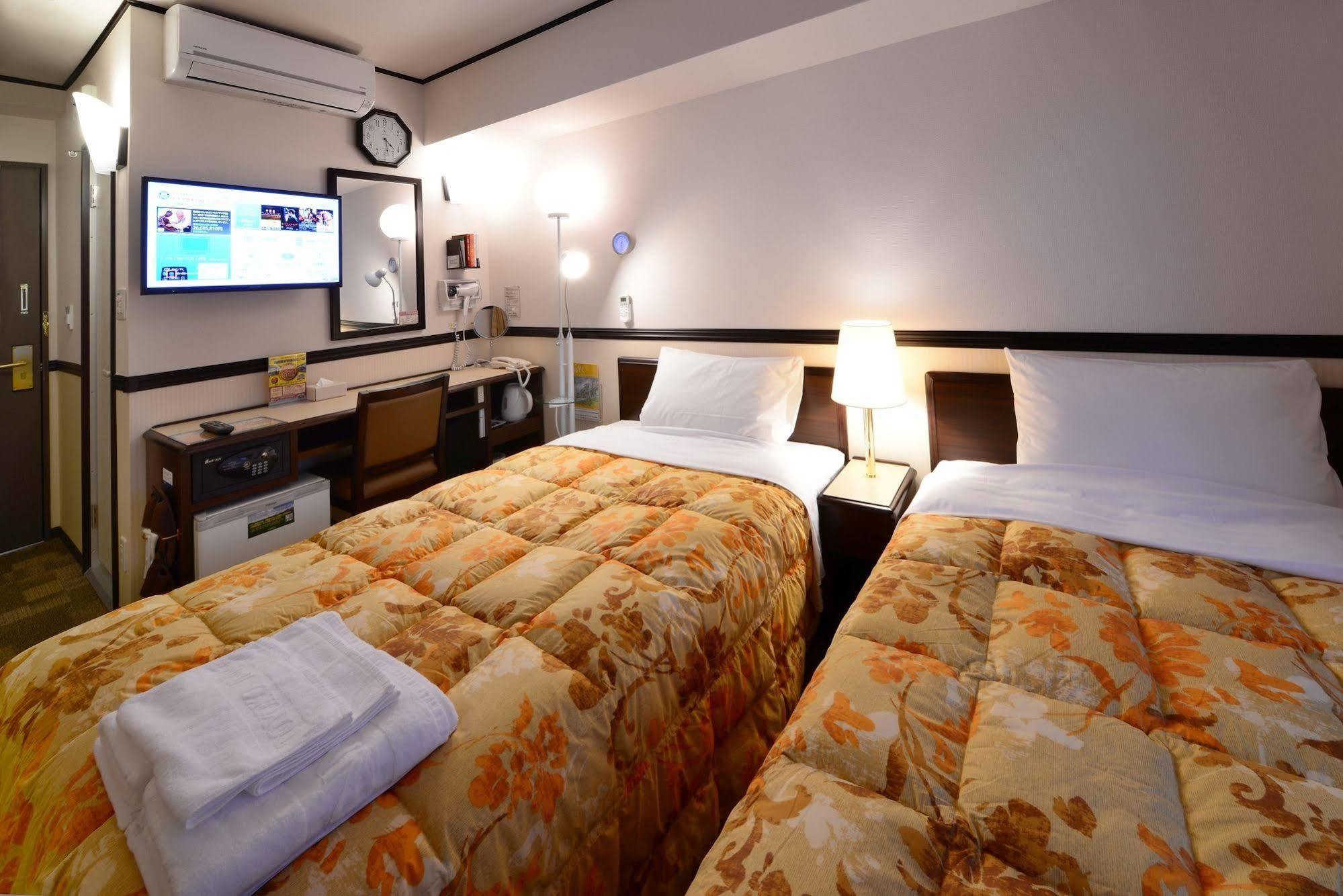 Toyoko Inn Sendai Nishi-Guchi Hirose-Dori Eksteriør bilde